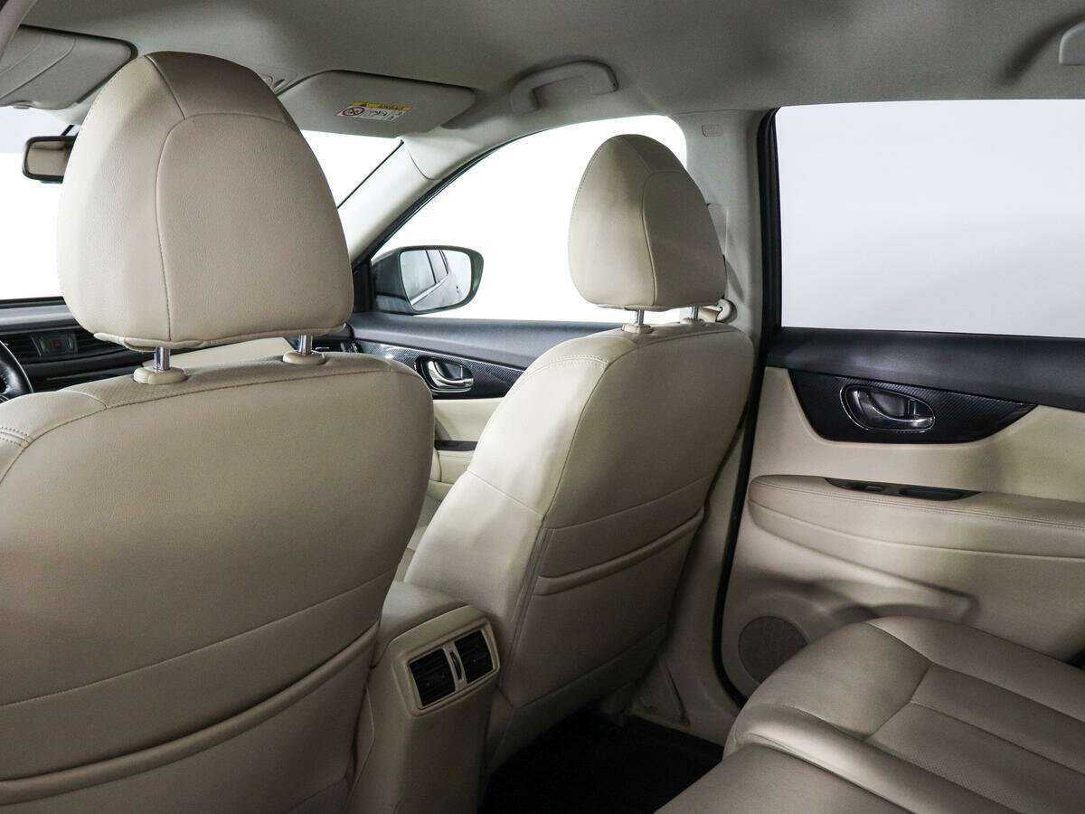 Б/У Ниссан Икс-Трейл 2019 года. Фото: #11