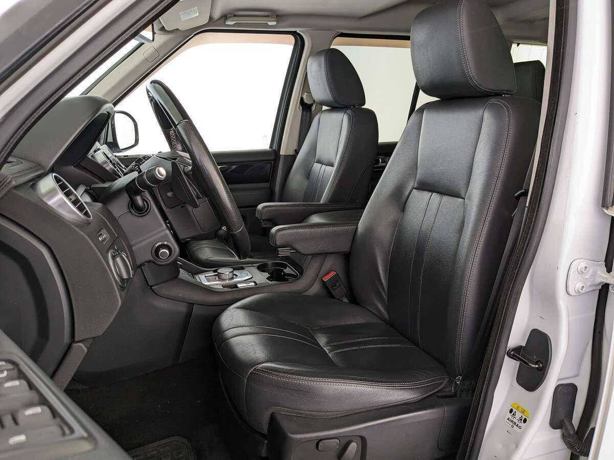 Б/У Лэнд Ровер Дискавери 2015 года. Фото: #12