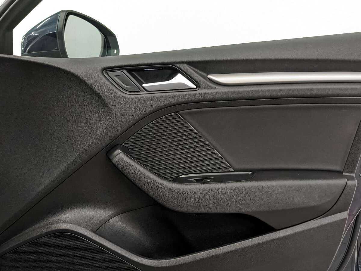 Б/У Ауди А3 2016 года. Фото: #19