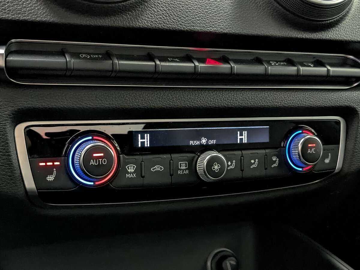 Б/У Ауди А3 2016 года. Фото: #20