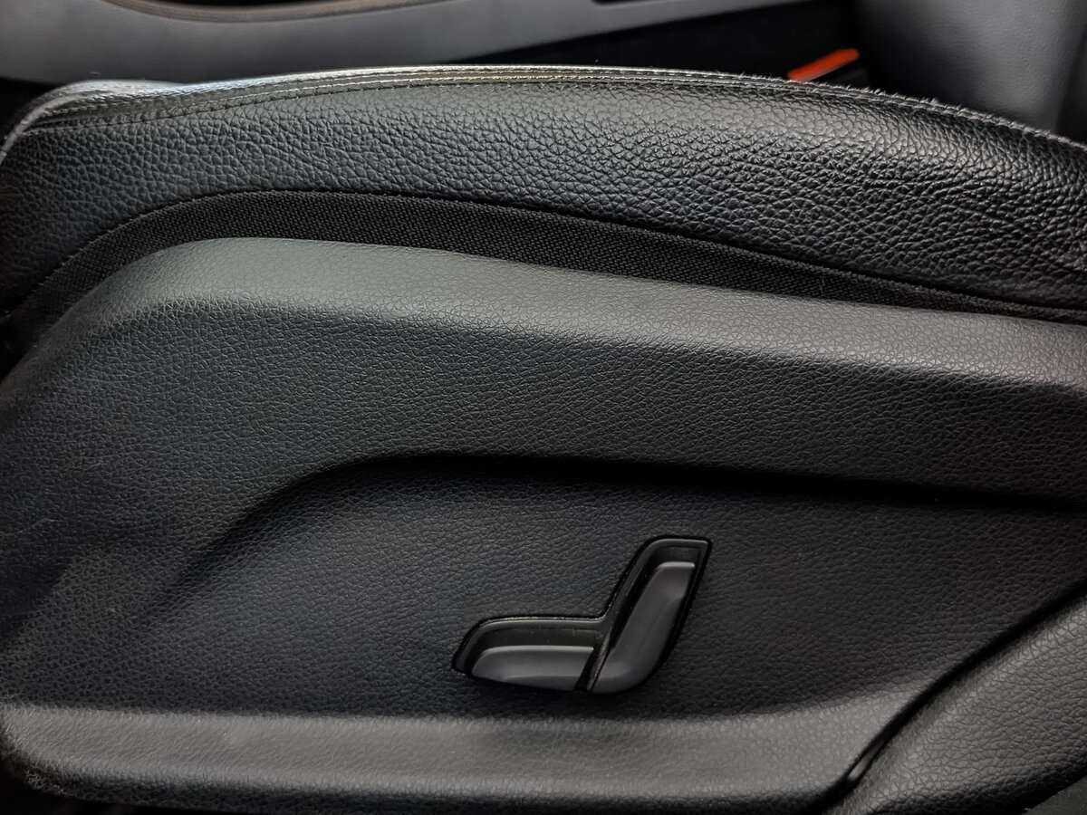 Б/У Мерседес-Бенц Е-Класс 2018 года. Фото: #20