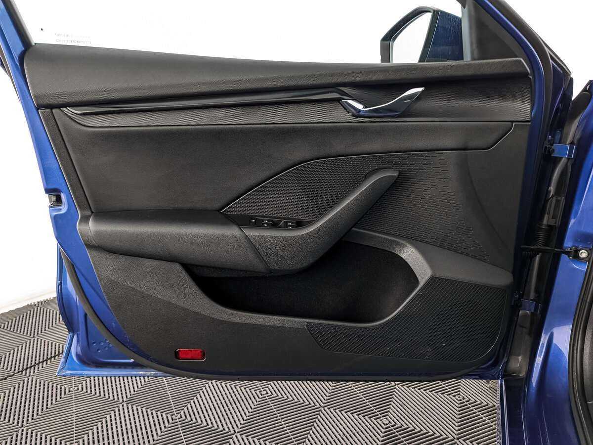 Б/У Шкода Октавия 2021 года. Фото: #14