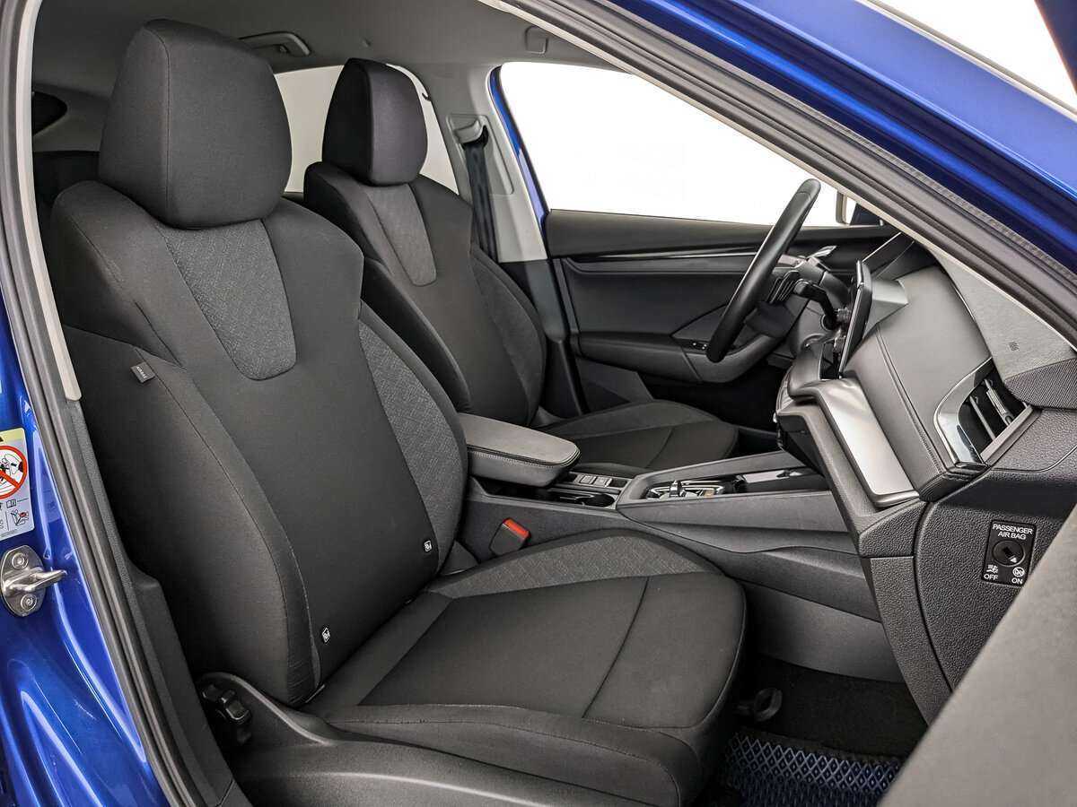 Б/У Шкода Октавия 2021 года. Фото: #19