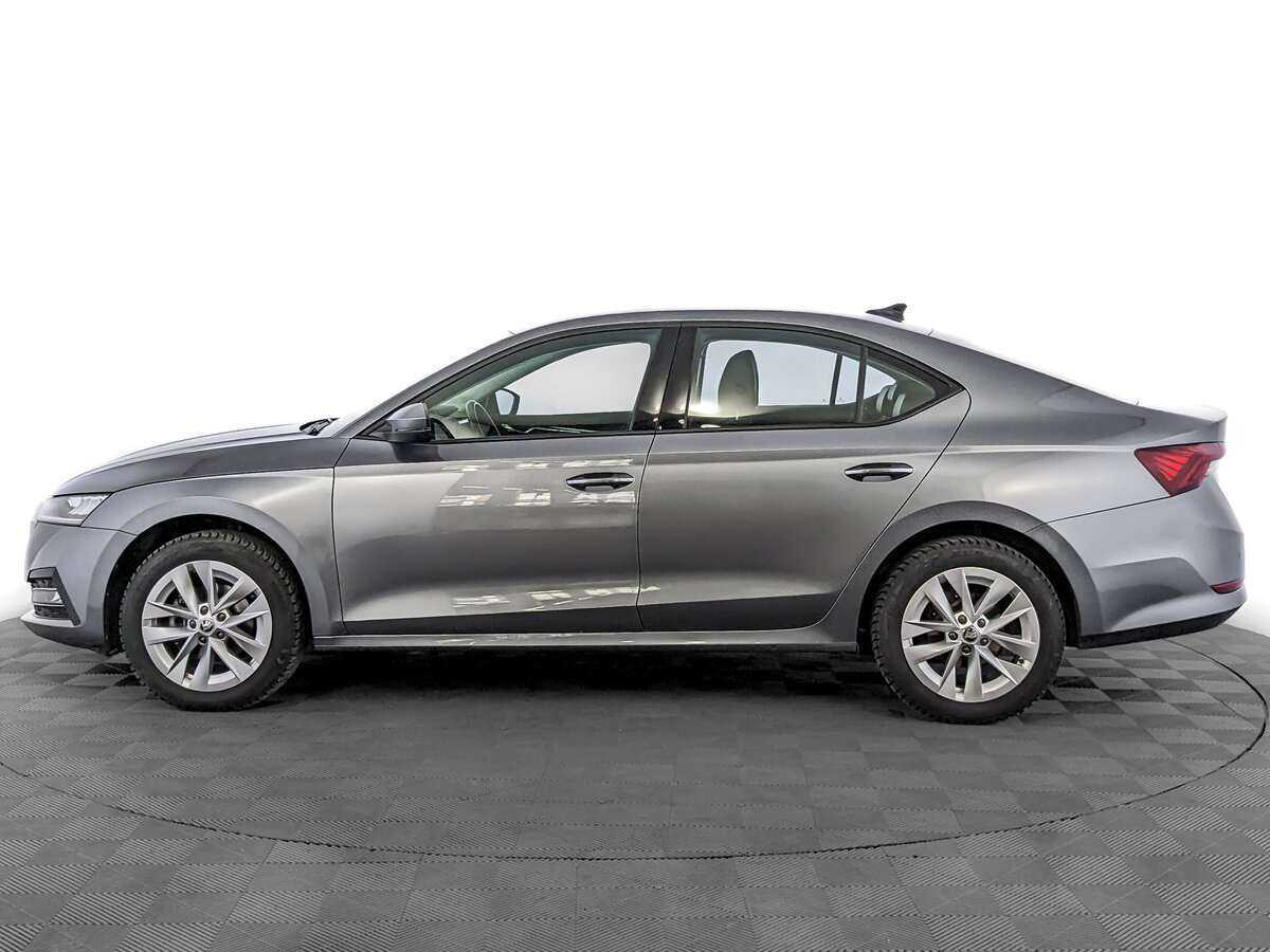 Б/У Шкода Октавия 2021 года. Фото: #6