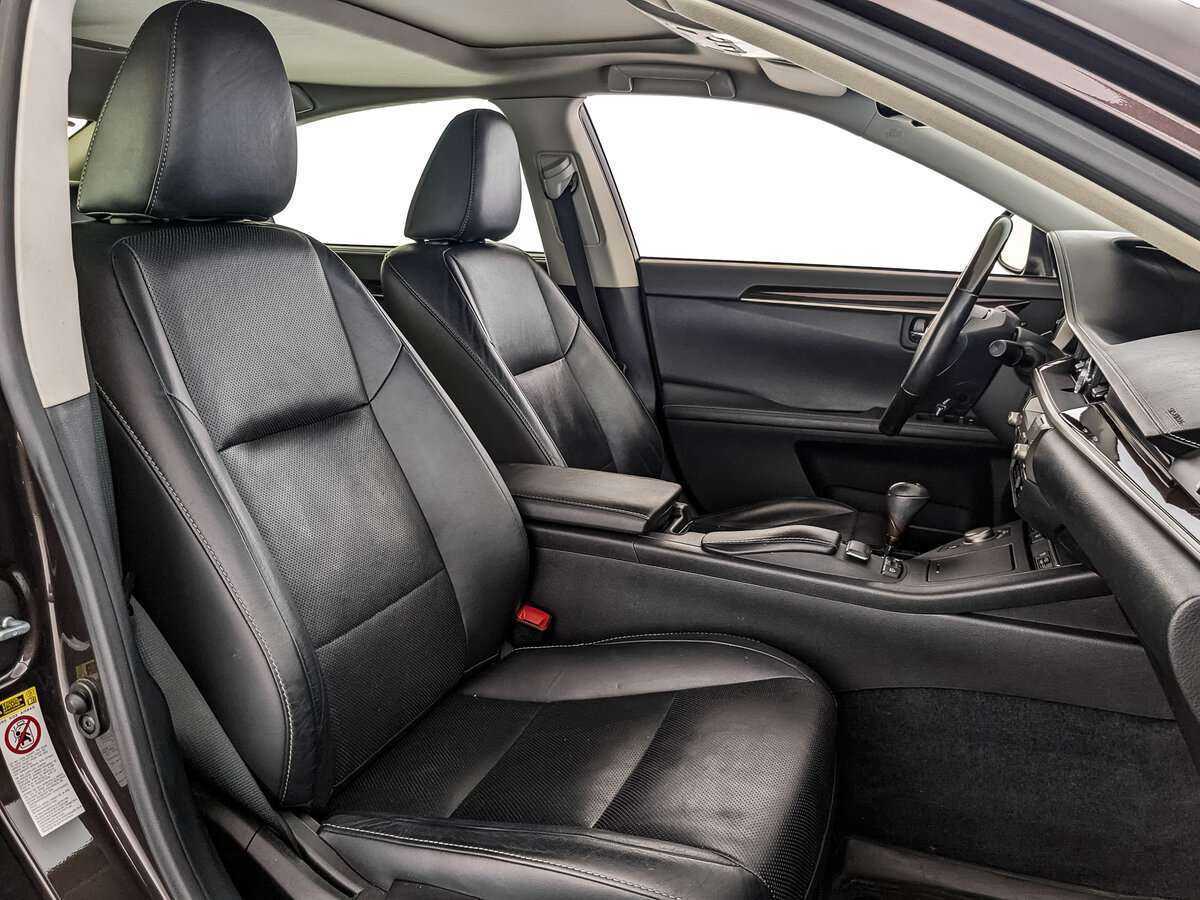 Б/У Лексус ЕС 2014 года. Фото: #20