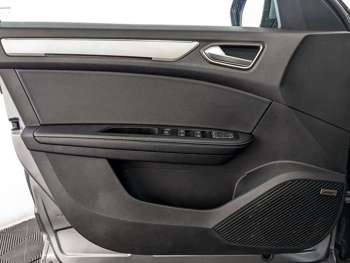 Б/У Рено Аркана 2021 года. Фото: #14