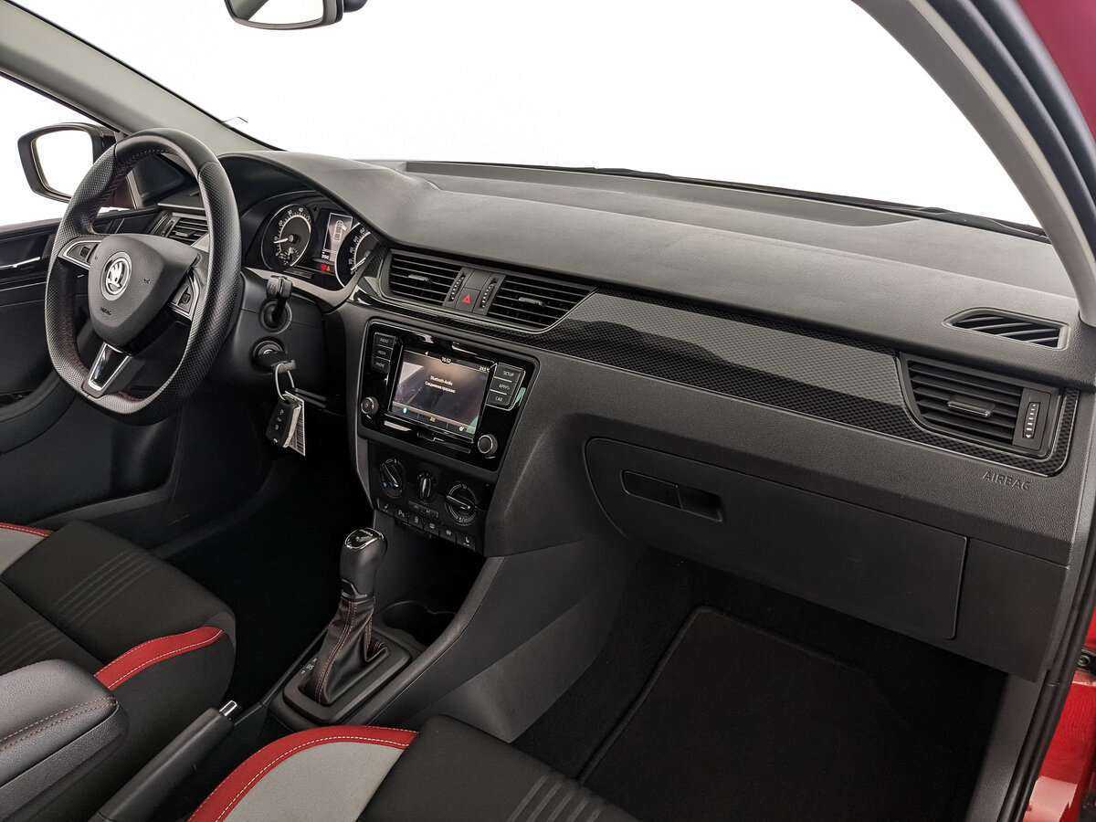 Б/У Шкода Рапид 2019 года. Фото: #8