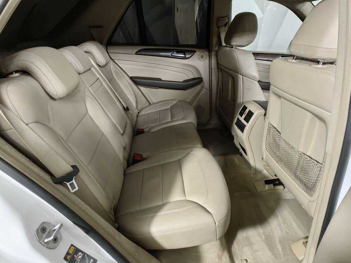 Б/У Мерседес-Бенц М-Класс 2014 года. Фото: #11