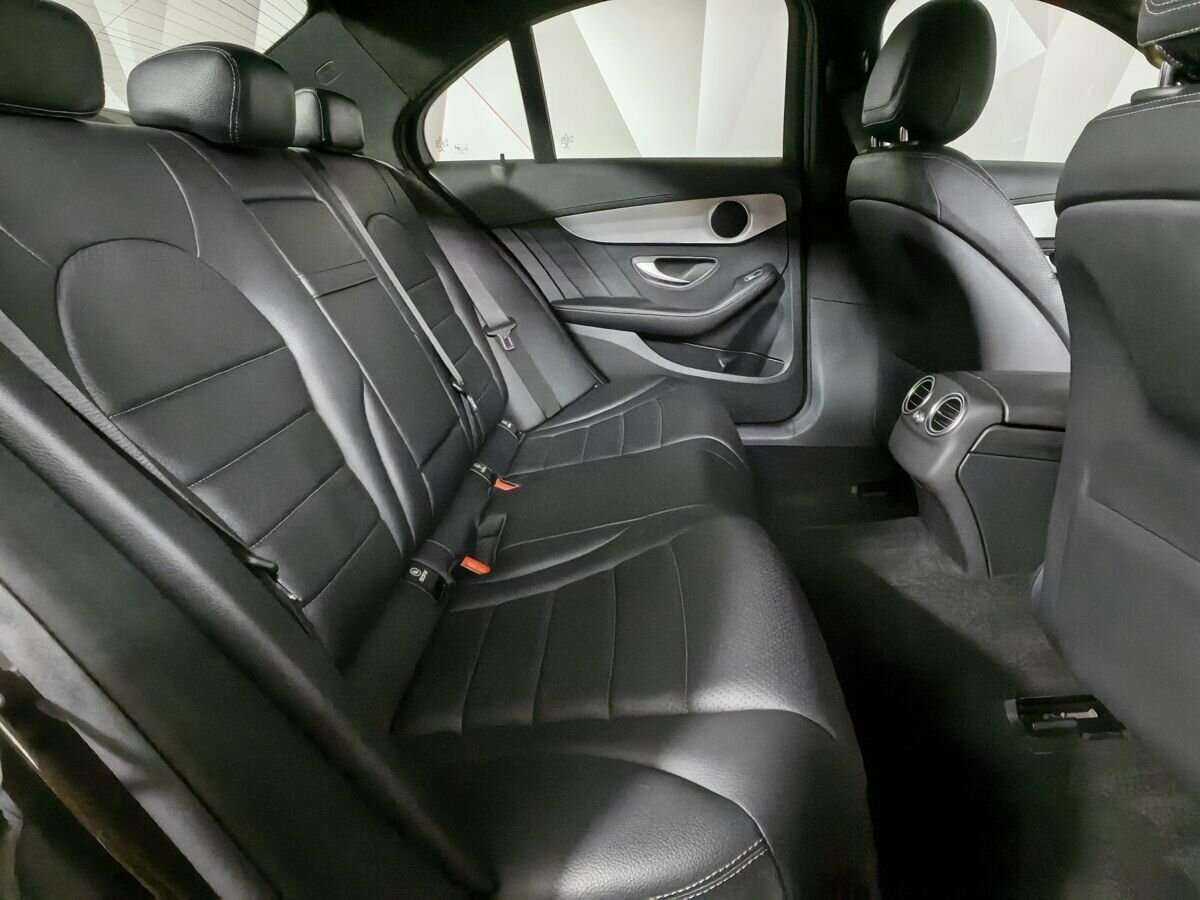 Б/У Мерседес-Бенц Ц-Класс 2014 года. Фото: #11