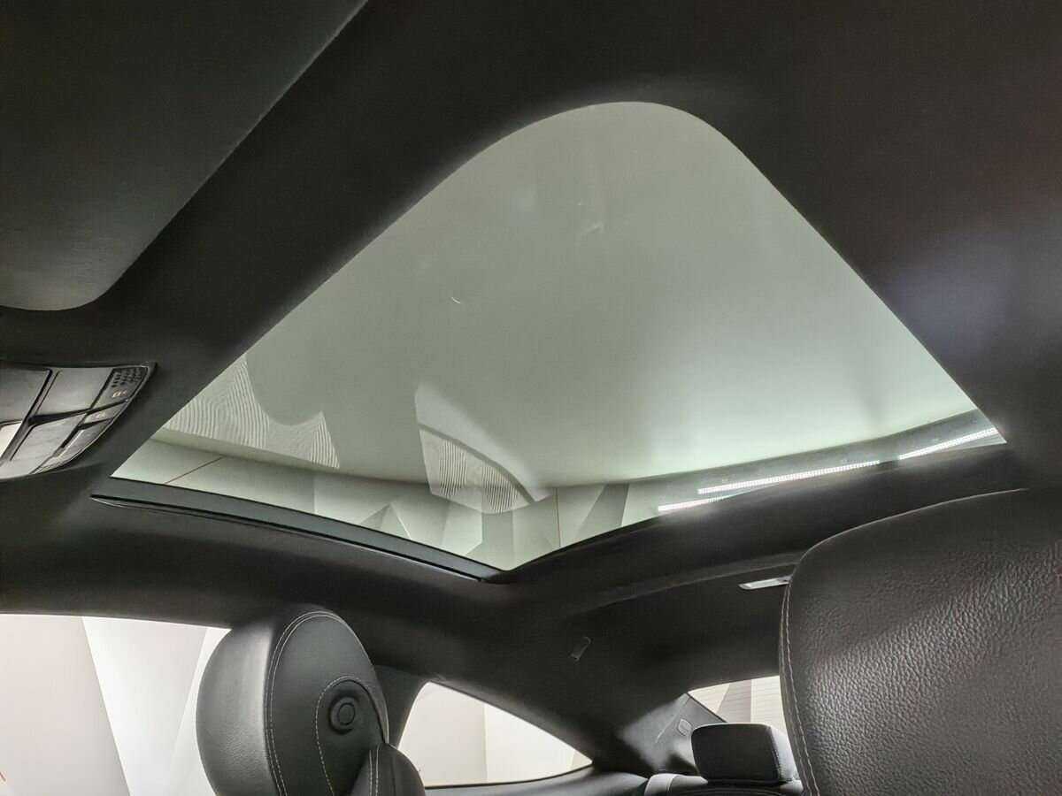 Б/У Мерседес-Бенц Ц-Класс 2016 года. Фото: #16