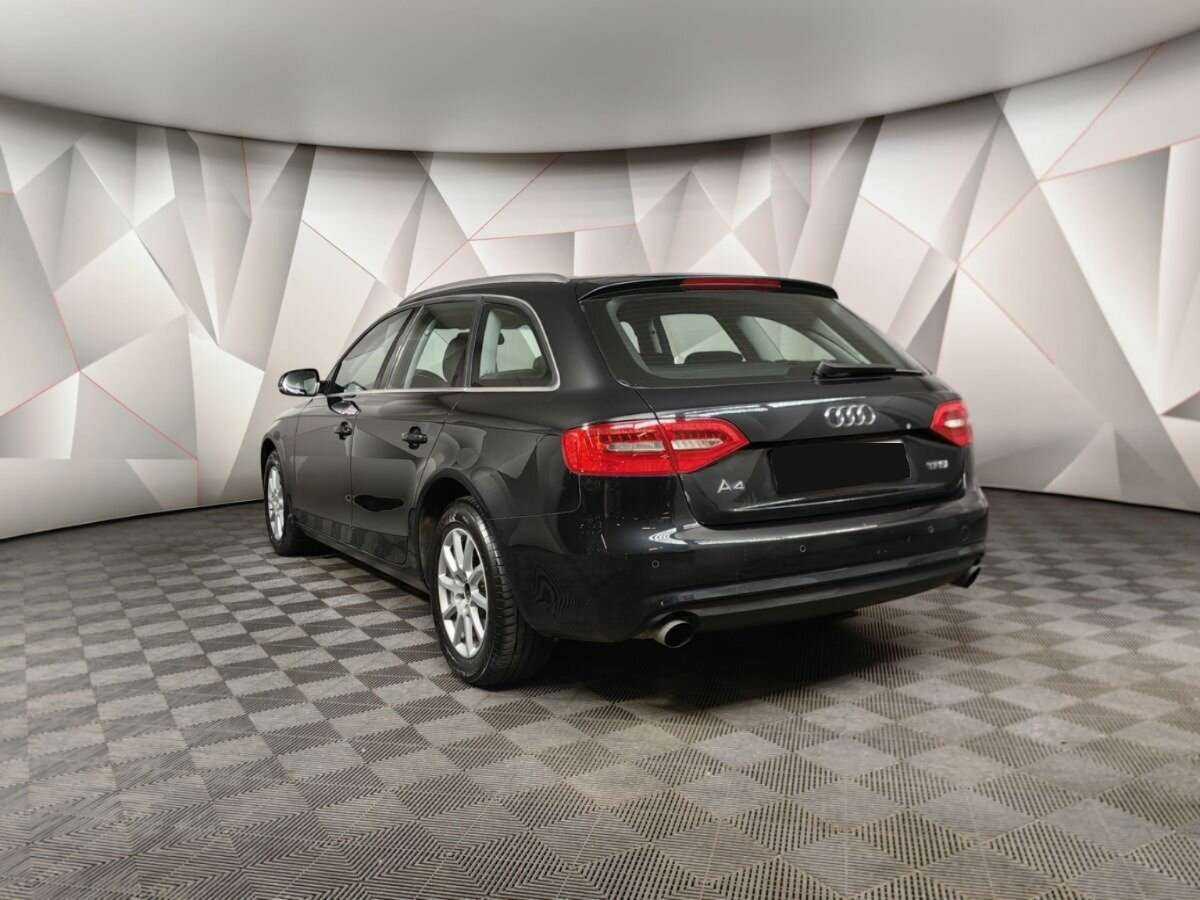 Б/У Ауди А4 2012 года. Фото: #3