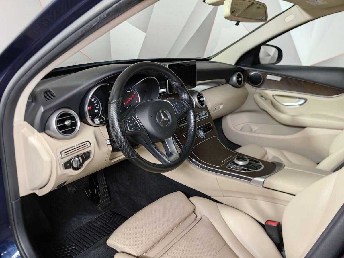 Б/У Мерседес-Бенц Ц-Класс 2015 года. Фото: #13