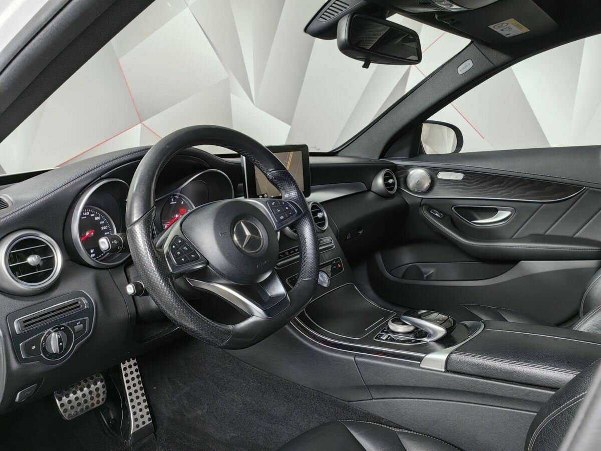 Б/У Мерседес-Бенц Ц-Класс 2015 года. Фото: #13