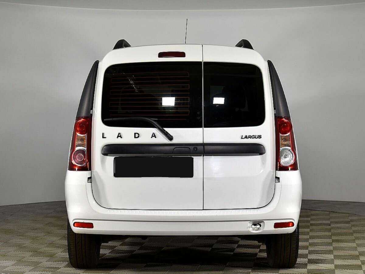 Б/У Лада (ВАЗ) Ларгус 2021 года. Фото: #3