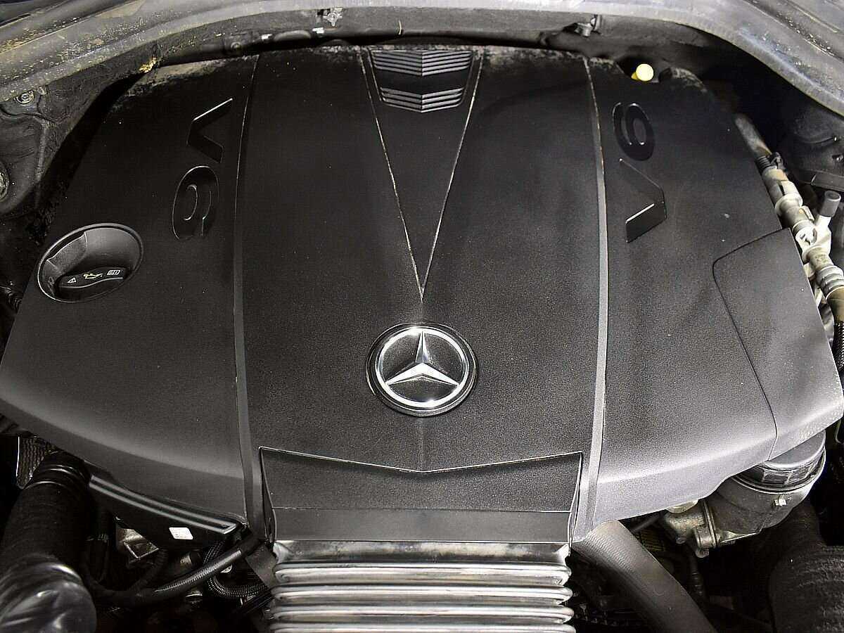 Б/У Мерседес-Бенц М-Класс 2013 года. Фото: #21