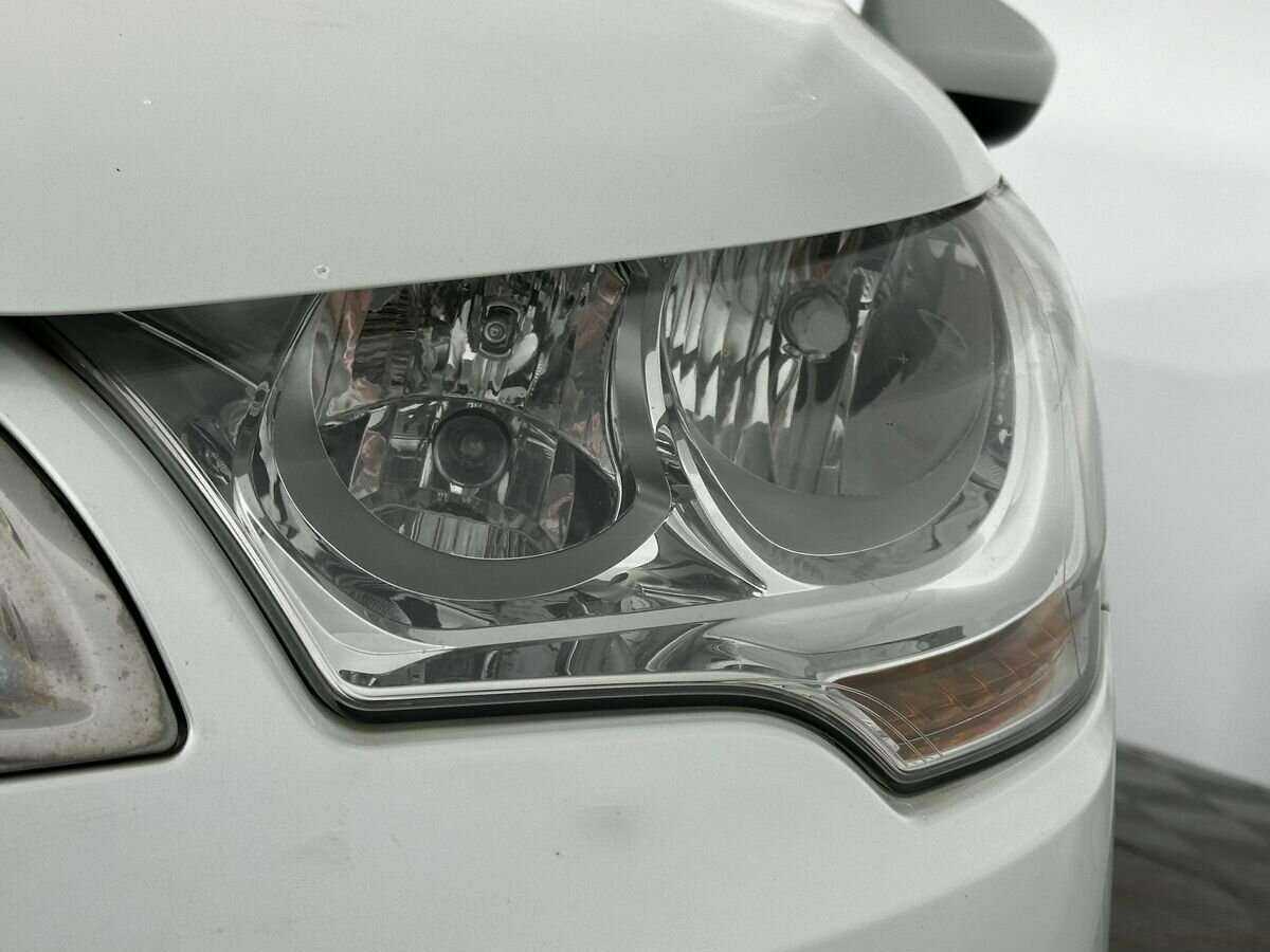 Б/У Ситроен Ц4 2014 года. Фото: #6