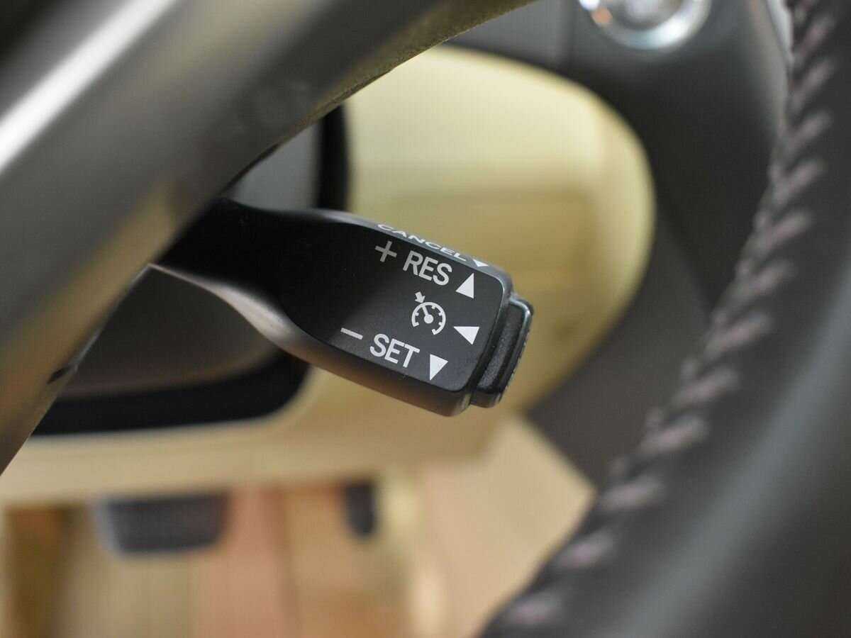 Б/У Лексус Р-Икс 2013 года. Фото: #17