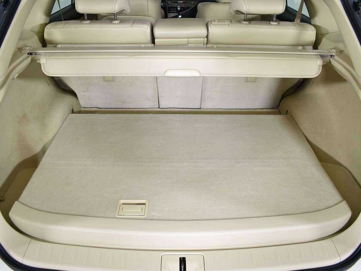 Б/У Лексус Р-Икс 2013 года. Фото: #20