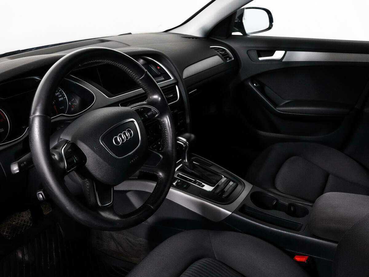 Б/У Ауди А4 2013 года. Фото: #8