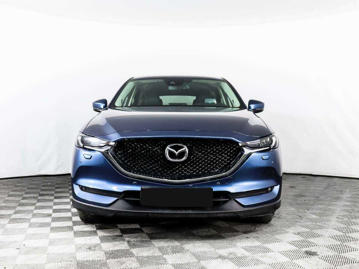 Б/У Мазда Ц-Икс-5 2017 года. Фото: #1