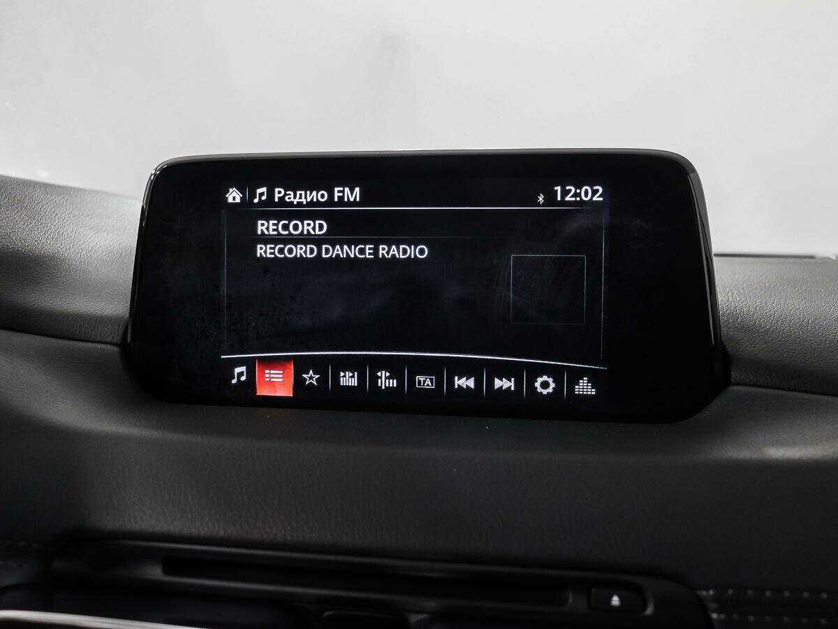 Б/У Мазда Ц-Икс-5 2017 года. Фото: #15