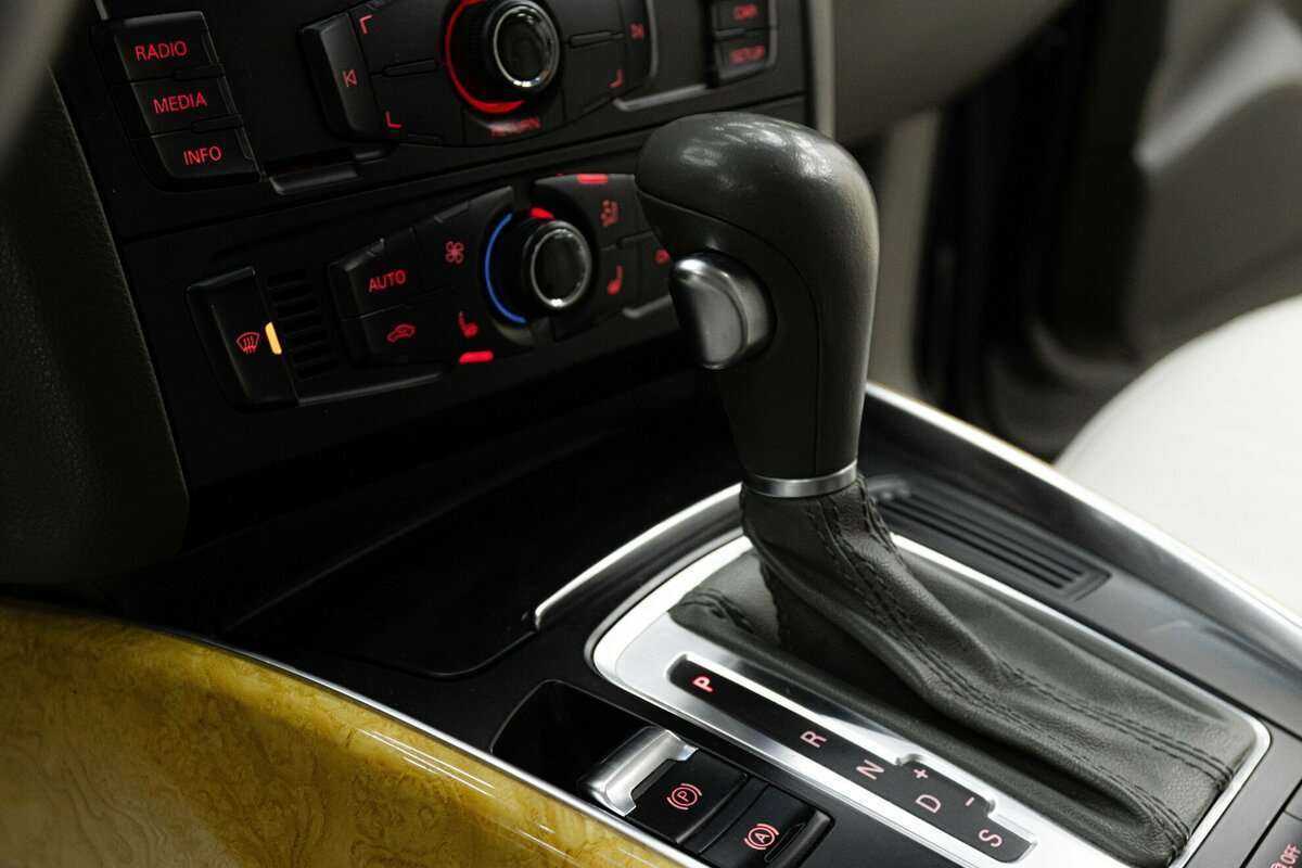 Б/У Ауди К5 2012 года. Фото: #12