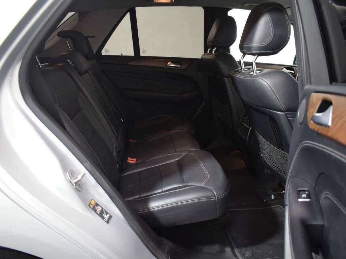 Б/У Мерседес-Бенц М-Класс 2014 года. Фото: #17