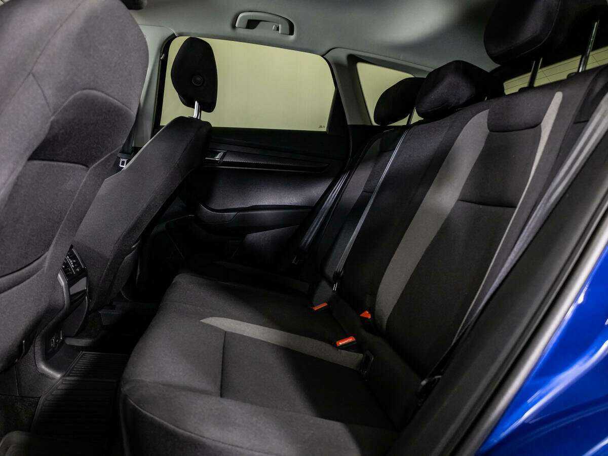 Б/У Шкода Карок 2021 года. Фото: #9