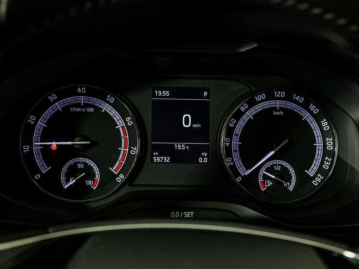 Б/У Шкода Карок 2021 года. Фото: #11