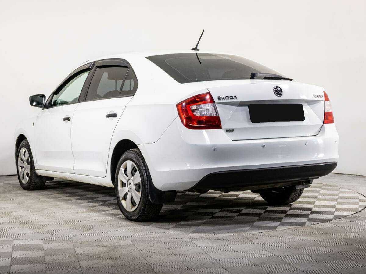 Б/У Шкода Рапид 2016 года. Фото: #5