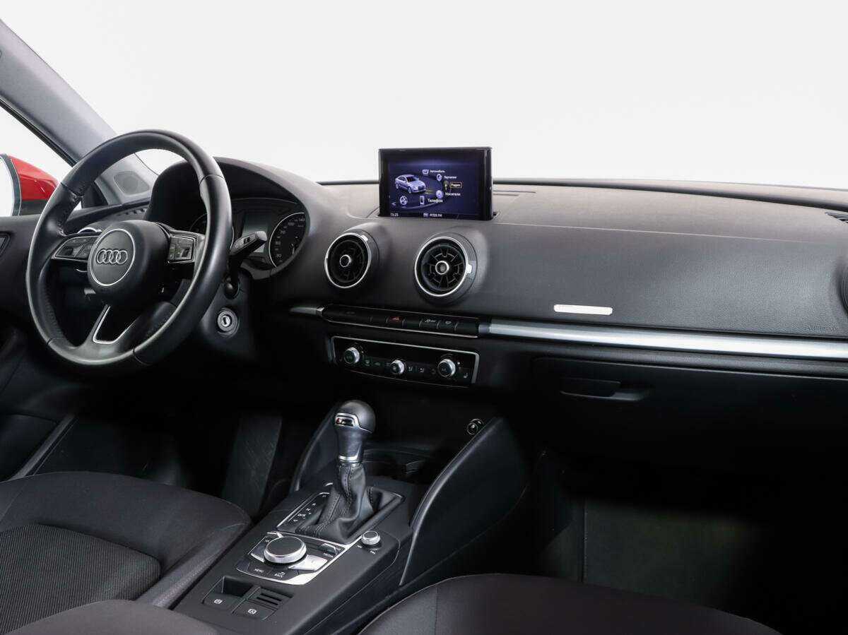 Б/У Ауди А3 2020 года. Фото: #8