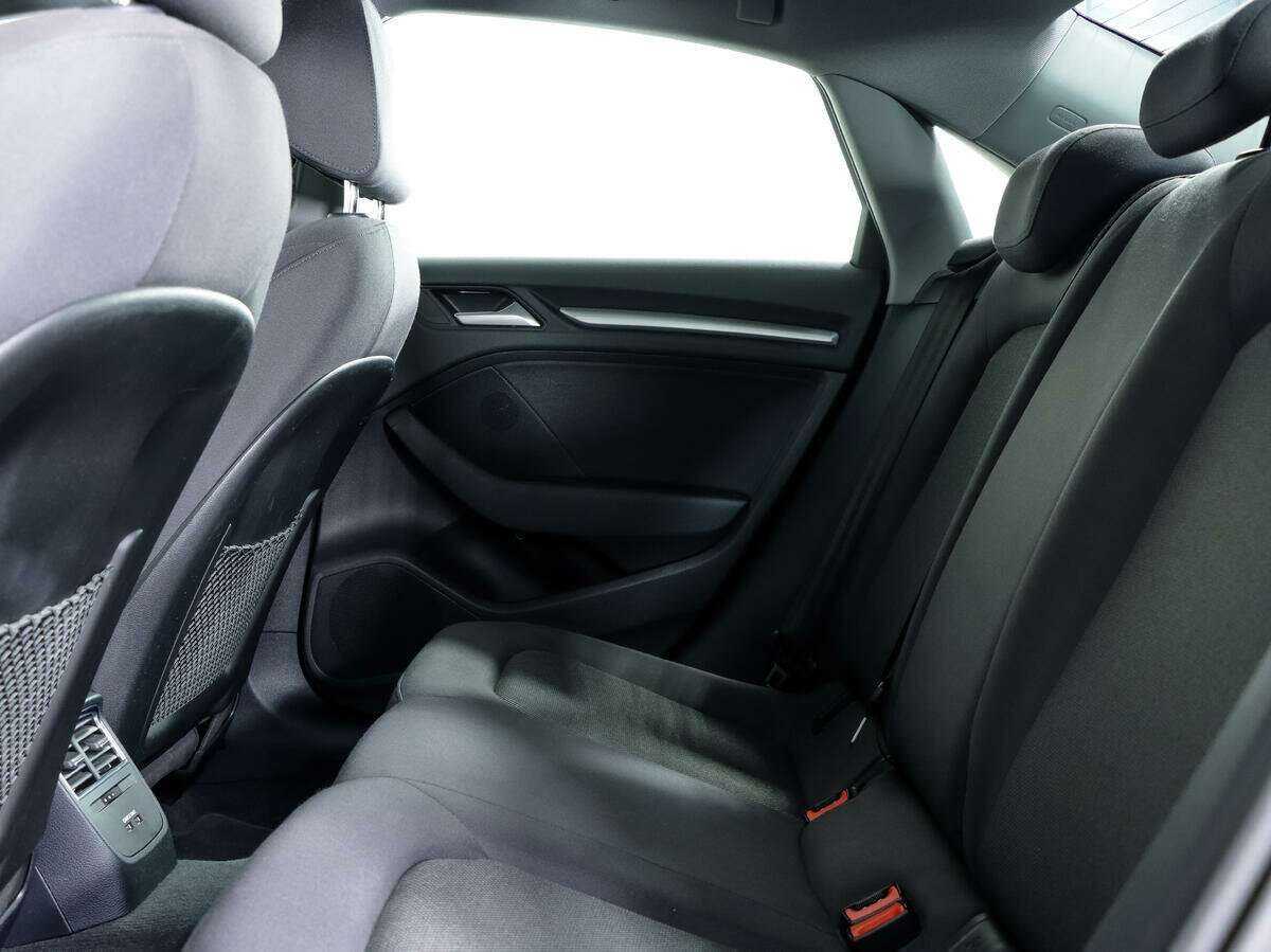 Б/У Ауди А3 2020 года. Фото: #10