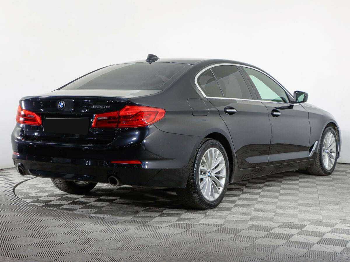 Б/У БМВ 5 серии 2017 года. Фото: #4