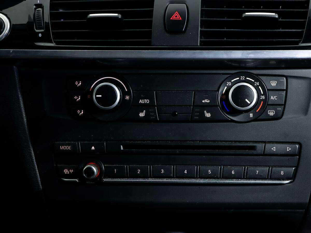 Б/У БМВ Икс3 2014 года. Фото: #10