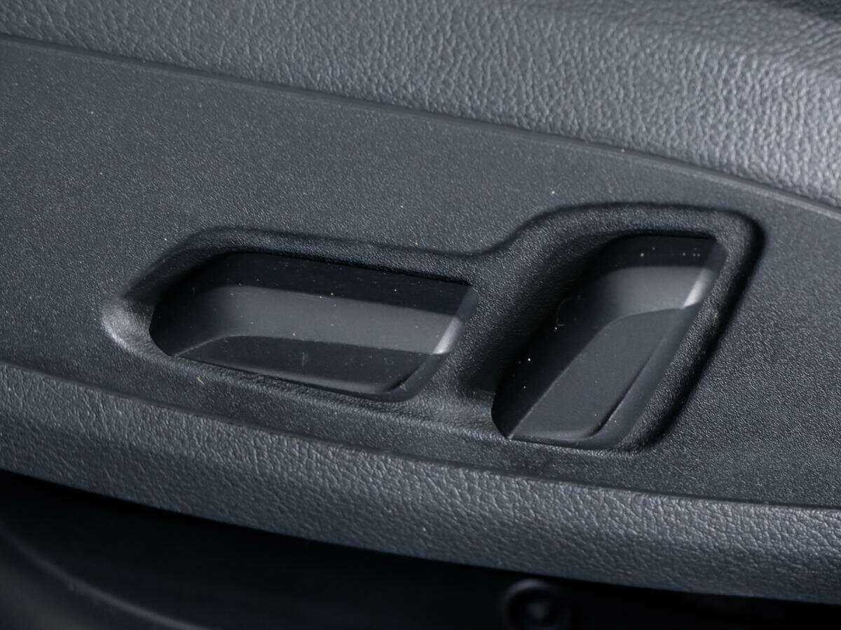 Б/У Ауди А4 2019 года. Фото: #11