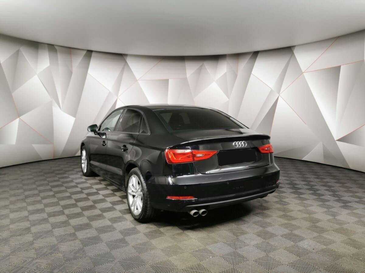 Б/У Ауди А3 2015 года. Фото: #3