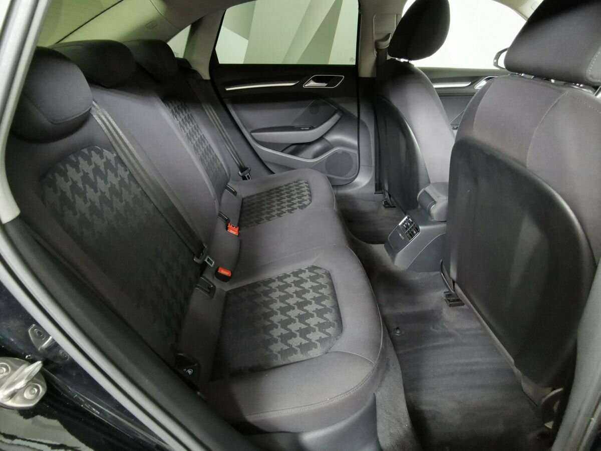 Б/У Ауди А3 2015 года. Фото: #11