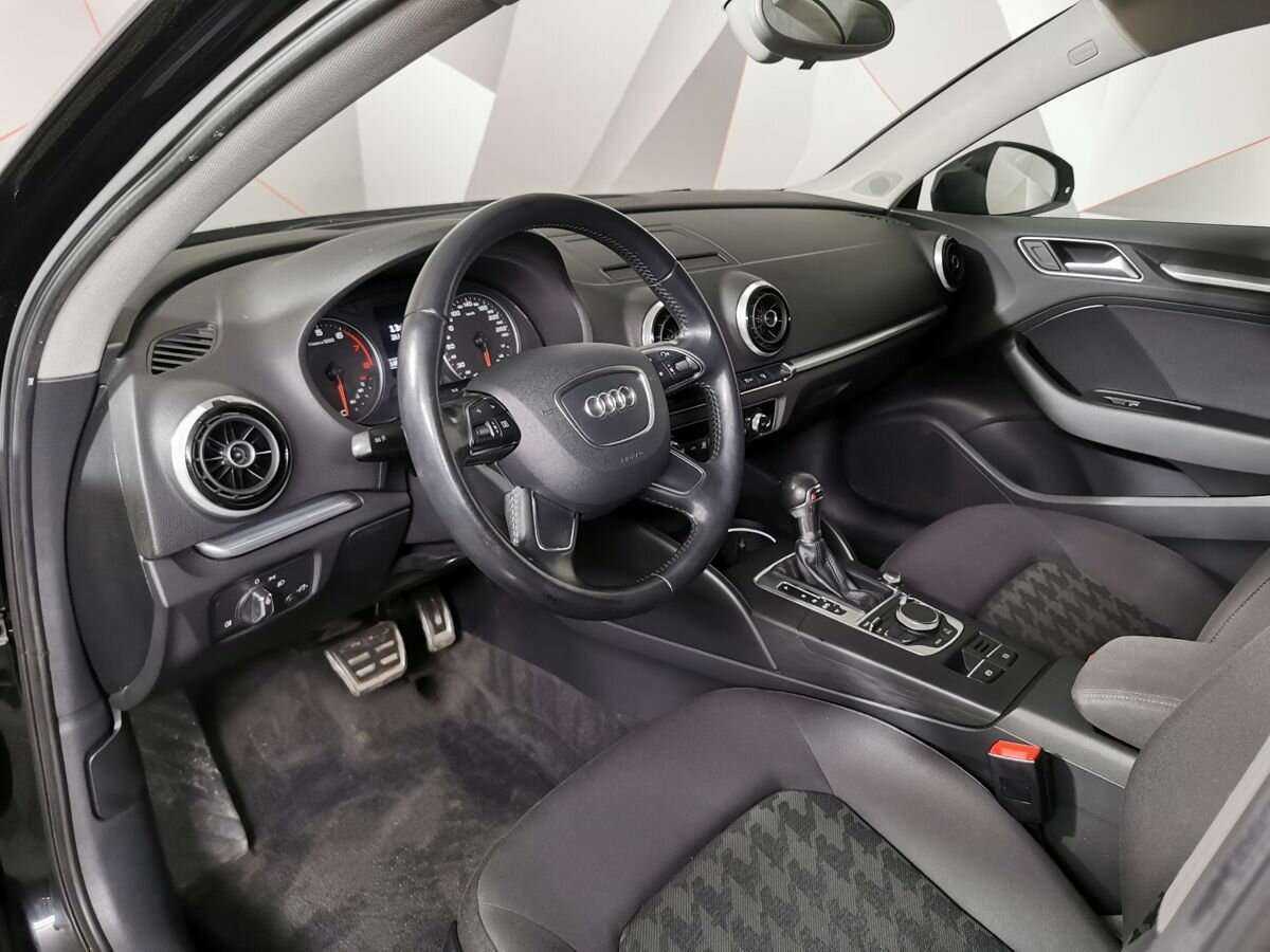 Б/У Ауди А3 2015 года. Фото: #13