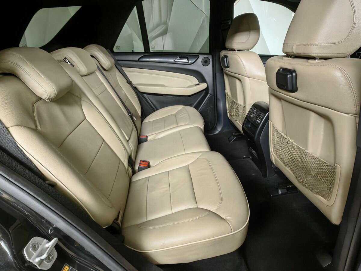 Б/У Мерседес-Бенц М-Класс 2013 года. Фото: #11