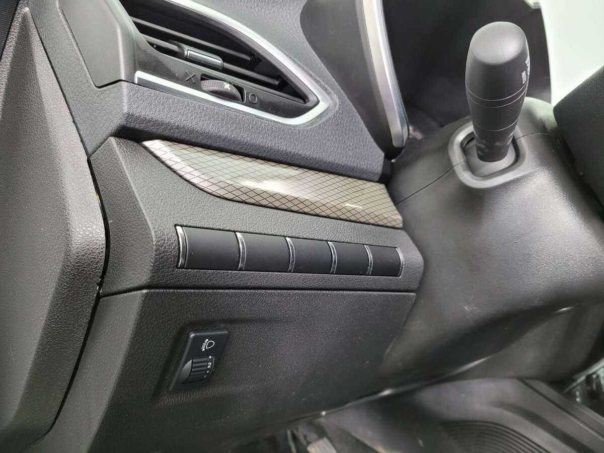 Б/У Лада (ВАЗ) Веста 2023 года. Фото: #8