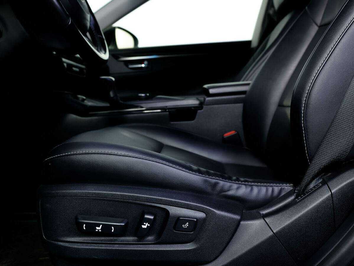 Б/У Лексус ЕС 2017 года. Фото: #14