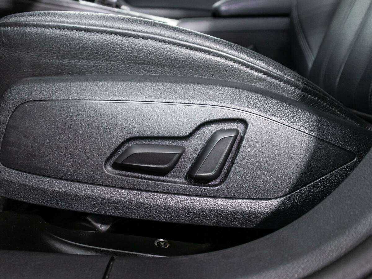 Б/У Ауди А4 2018 года. Фото: #15