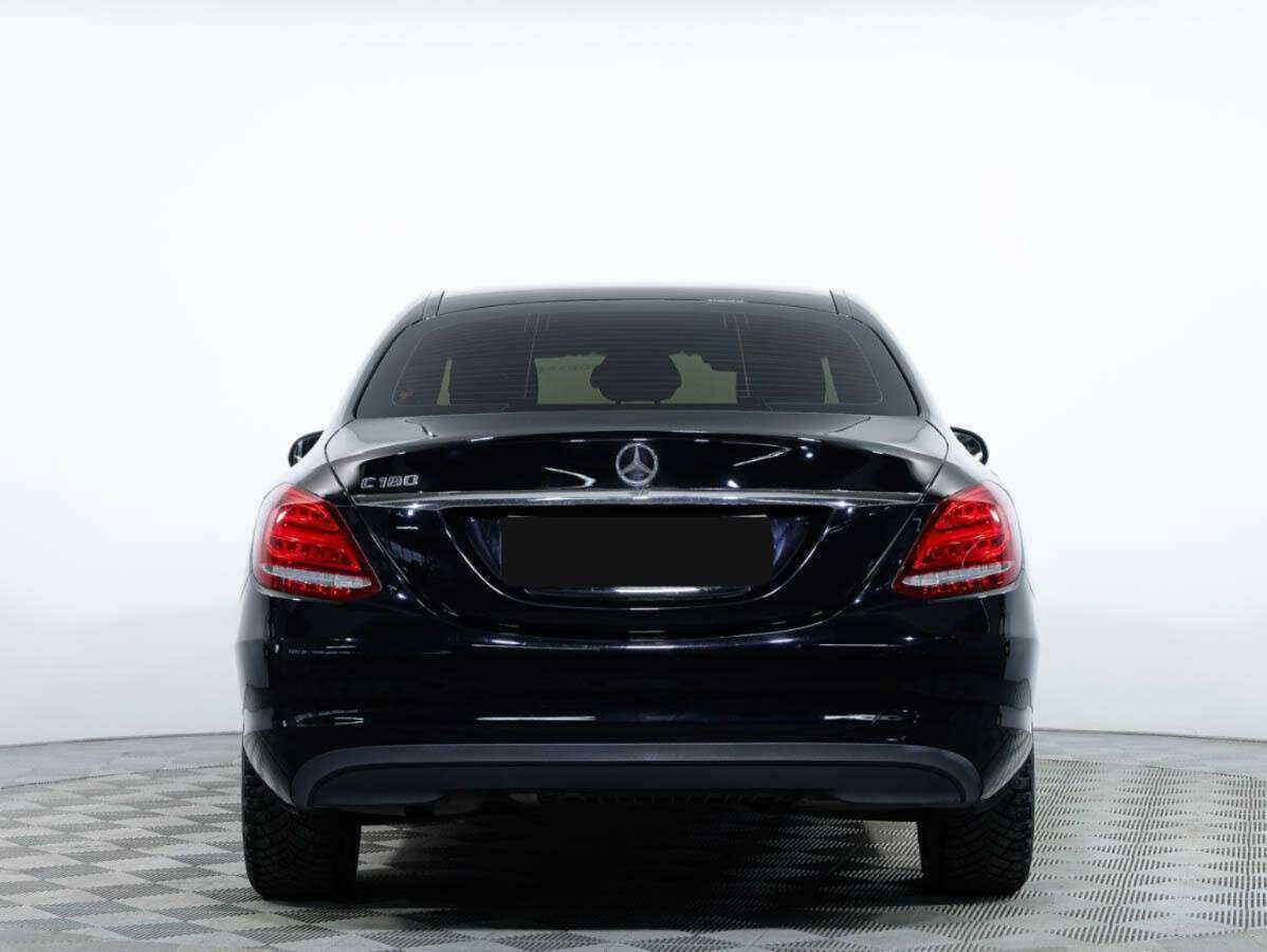 Б/У Мерседес-Бенц Ц-Класс 2018 года. Фото: #4