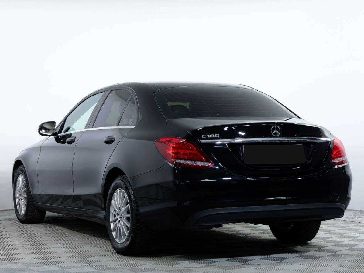 Б/У Мерседес-Бенц Ц-Класс 2018 года. Фото: #6
