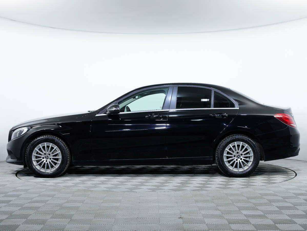 Б/У Мерседес-Бенц Ц-Класс 2018 года. Фото: #7