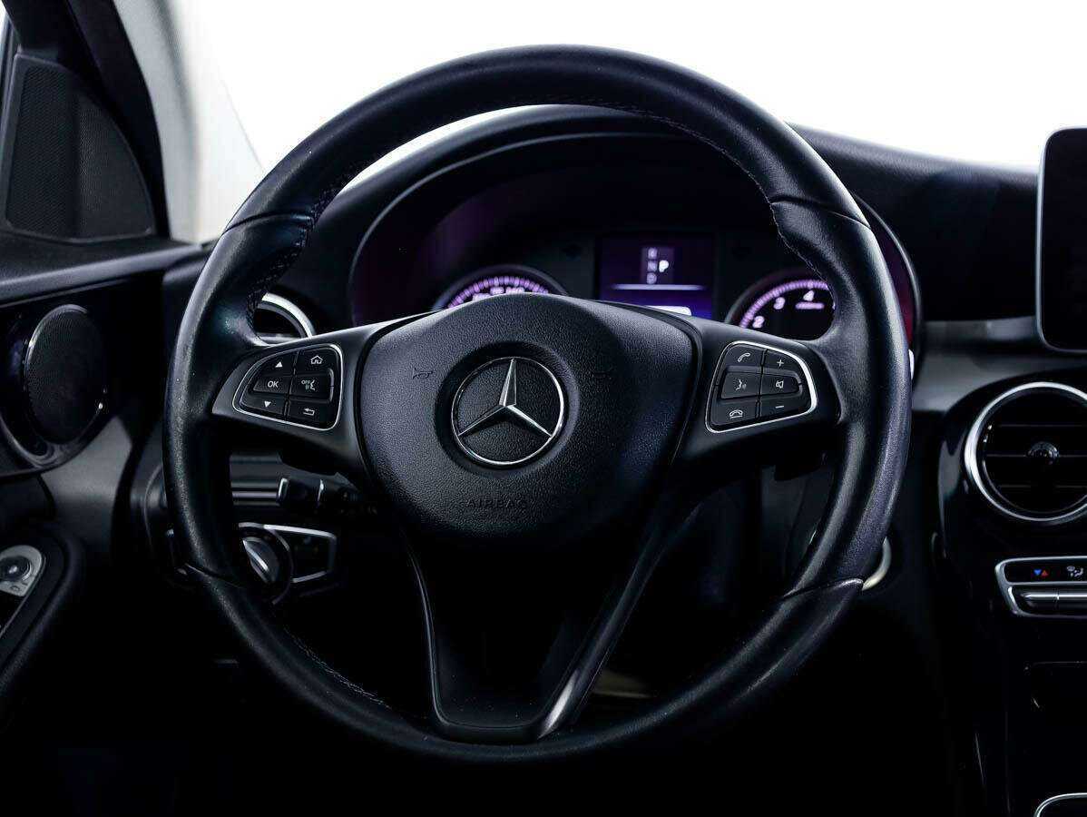 Б/У Мерседес-Бенц Ц-Класс 2018 года. Фото: #14