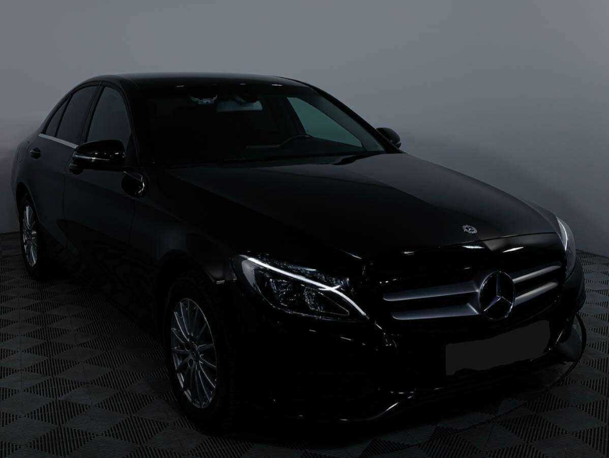 Б/У Мерседес-Бенц Ц-Класс 2018 года. Фото: #22