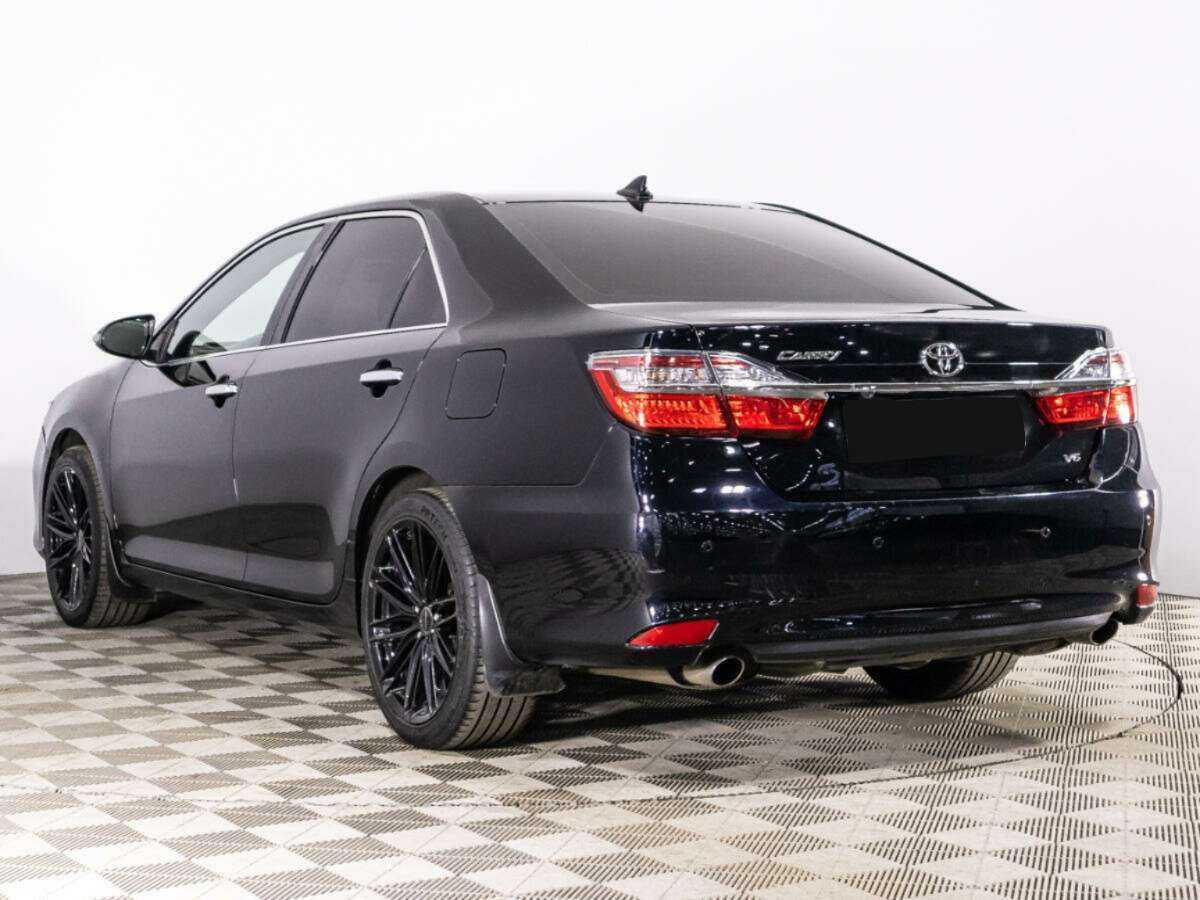 Toyota Camry 2017 года с пробегом. Фото: #6