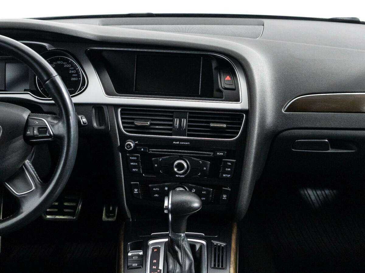 Б/У Ауди А4 2015 года. Фото: #13