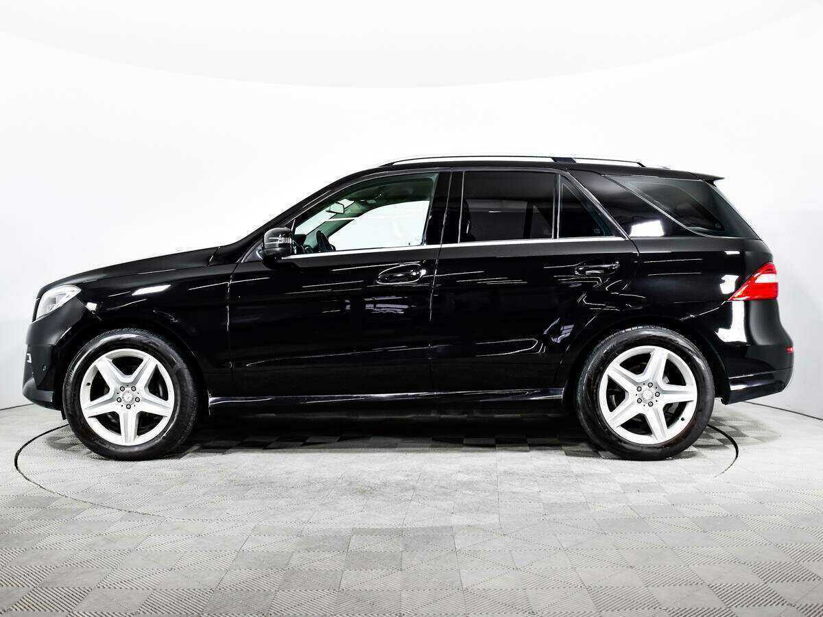 Б/У Мерседес-Бенц М-Класс 2013 года. Фото: #7